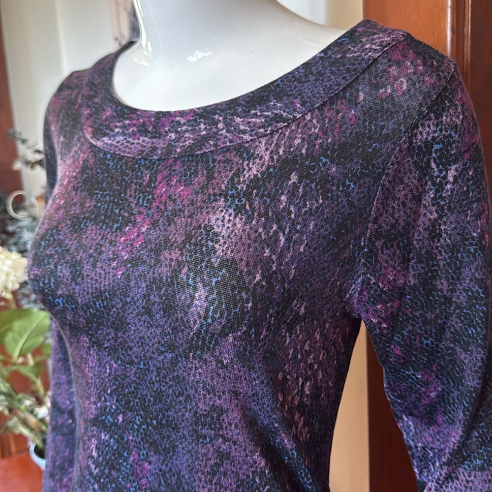 NWT northern reflections size small Purple and Black Women's Top
